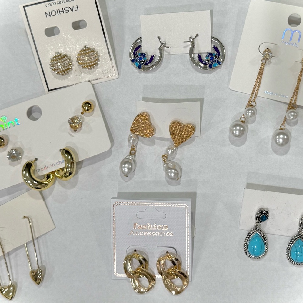 Assorted Fashion Earrings Set